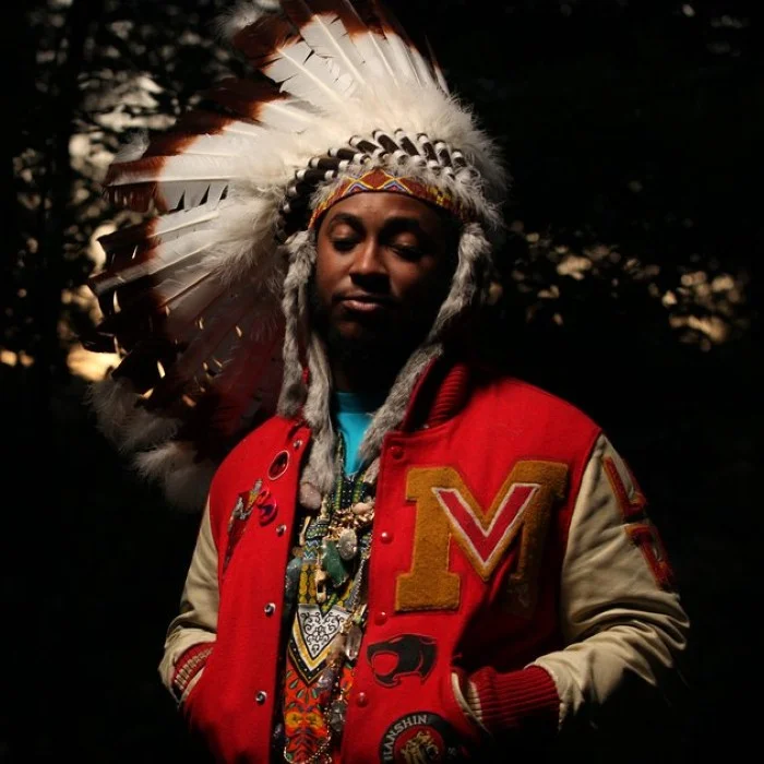 THUNDERCAT : LE GÉNIE DE LA BASSE ENTRE JAZZ ET FUNK