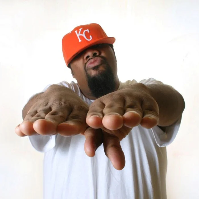 FATMAN SCOOP : LE MAÎTRE DU CROWD HYPE DU HIP HOP