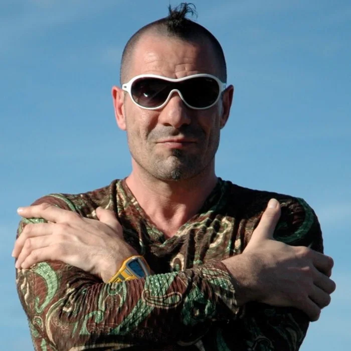 GURU JOSH : LA LÉGENDE DE L'ACID HOUSE