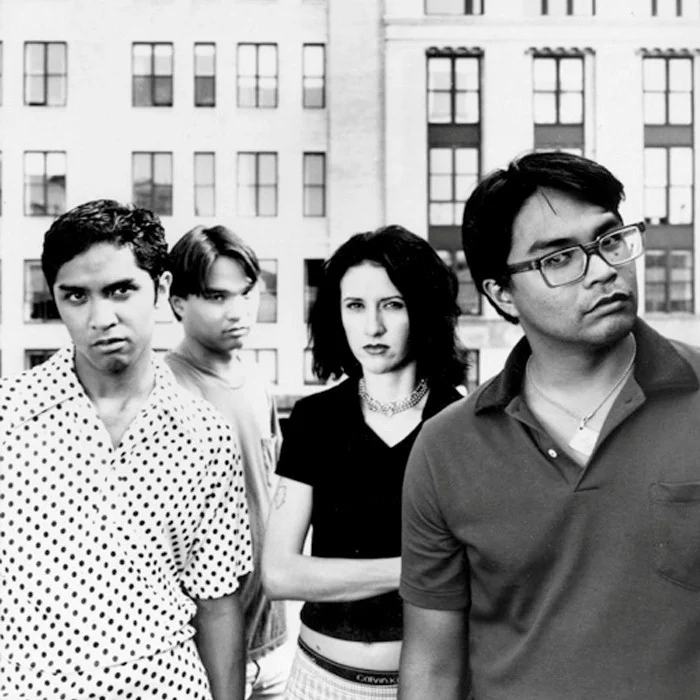 VERSUS : LE BRUIT QUI A FAIT TREMBLER NEW YORK