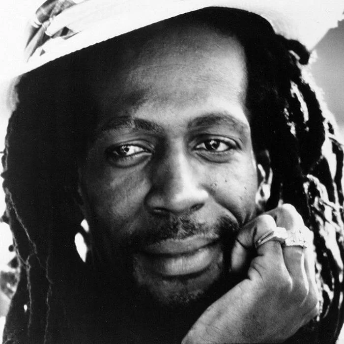 GREGORY ISAACS : LA VOIX DOUCE DU REGGAE LOVERS ROCK