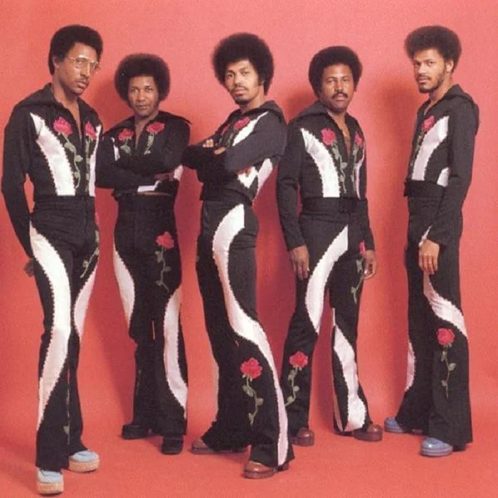 TAVARES : LE GROUPE DISCO FUNK QUI A MARQUÉ LES ANNÉES 70