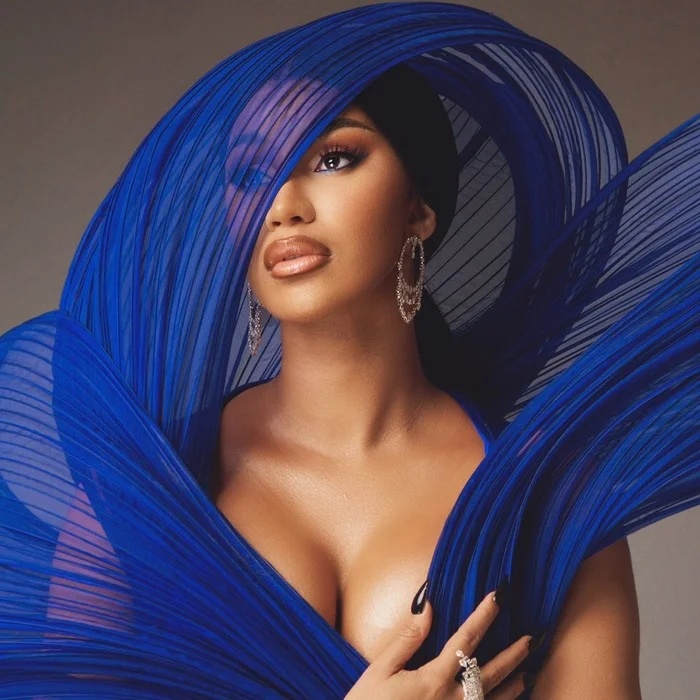 CARDI B : LA REINE DU RAP VENUE DU BRONX