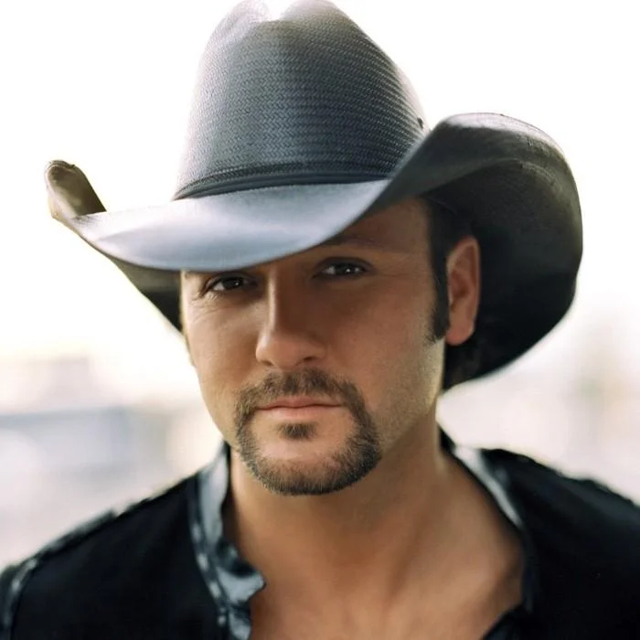 TIM MCGRAW : LÉGENDE DE LA MUSIQUE COUNTRY ET ACTEUR AMÉRICAIN
