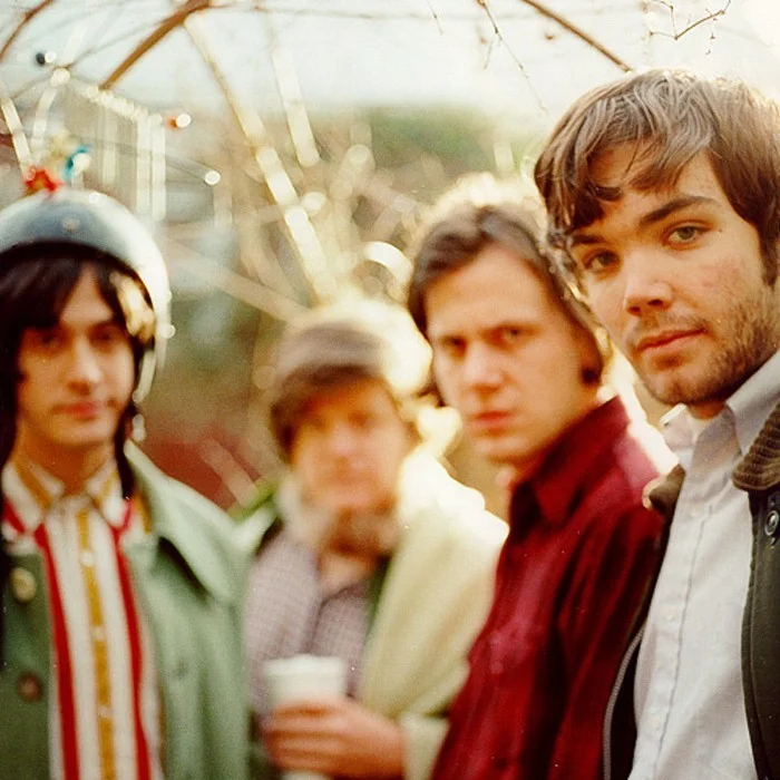 NEUTRAL MILK HOTEL : LE FOLK PSYCHÉDÉLIQUE QUI A MARQUÉ L'INDIE ROCK