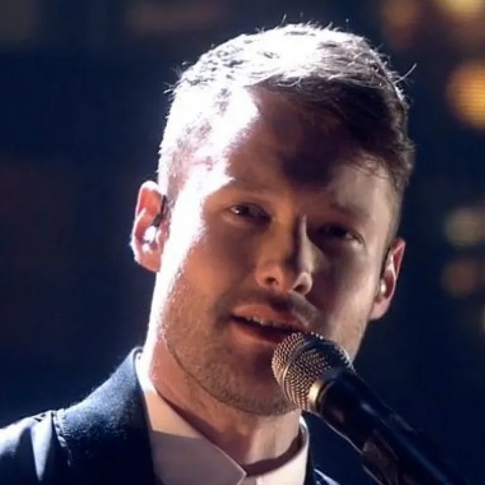 CALUM SCOTT : LA VOIX POP QUI A TOUCHÉ LE MONDE
