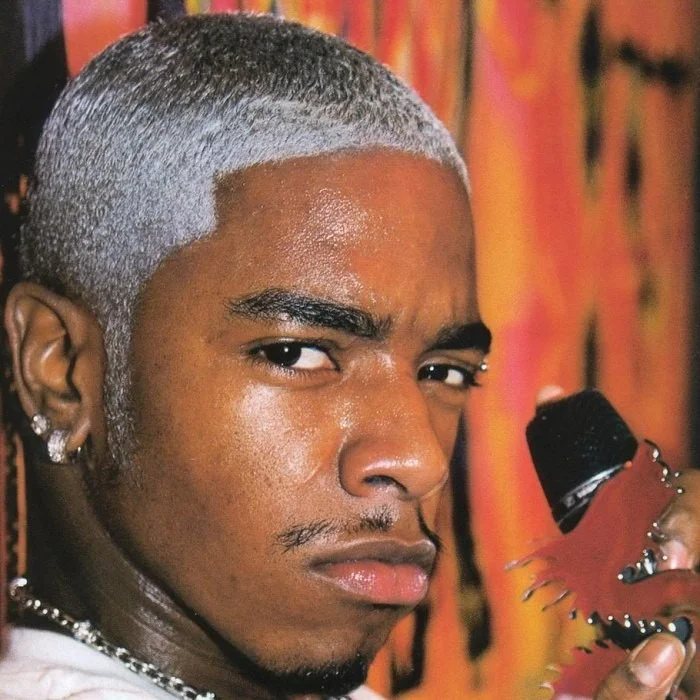 SISQO : LE ROI DU DRAGON SOUL MET LE FEU AU R&B