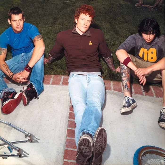 EVE 6 : LE GROUPE ALTERNATIVE ROCK QUI A MARQUÉ LES ANNÉES 90