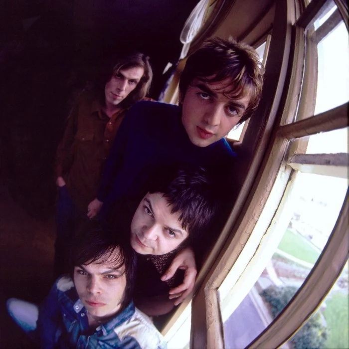 SUPERGRASS : LE TRIO BRITPOP QUI A MARQUÉ LES ANNÉES 90