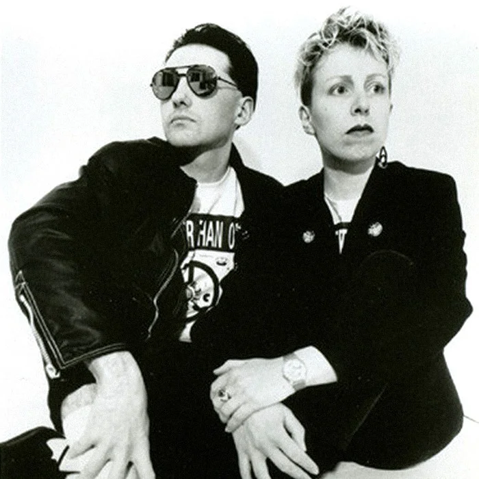 TECHNOHEAD : LE DUO MYSTÉRIEUX QUI A MARQUÉ LA RAVE