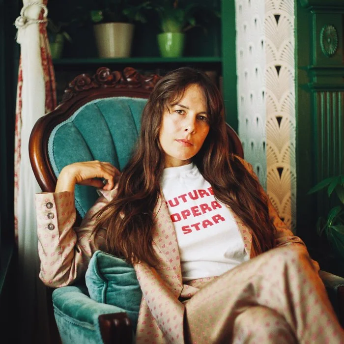 MADI DIAZ : LA FOLK POP AMÉRICAINE QUI A MARQUÉ SON TEMPS