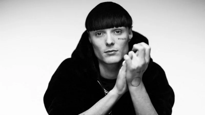 AIME SIMONE : L'ÉLECTRO-POP BERLINOISE AUX RACINES PARISIENNES