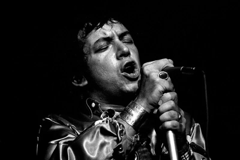 ERIC CARTER : LA VOIX SOUL MAURICIENNE QUI A MARQUÉ SON ÉPOQUE