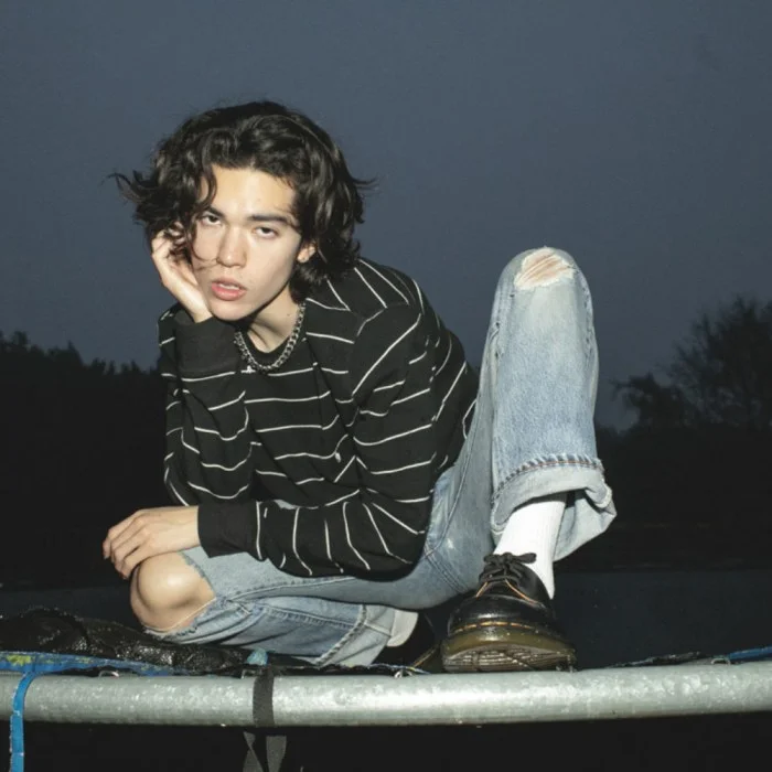 CONAN GRAY : LA VOIX D'UNE GÉNÉRATION ENTRE POP ET ÉMOTION
