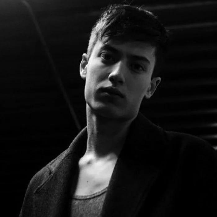 EDEN : L'ARTISTE INDIE POP IRLANDAIS QUI A MARQUÉ DUBLIN