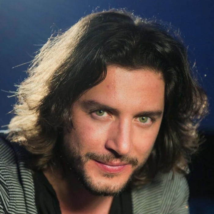 MANUEL CARRASCO : LA VOIX ENVOÛTANTE DE L'ESPAGNE