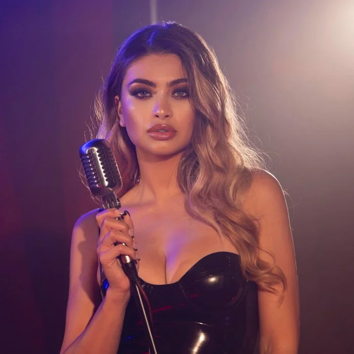 EMMA MUSCAT – ARTISTE ITALIENNE QUI A BRILLÉ À L’EUROVISION 2022