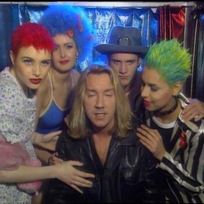 NIGHTCRAWLERS : LE GROUPE HOUSE ÉCOSSAIS QUI A MARQUÉ LES ANNÉES 90
