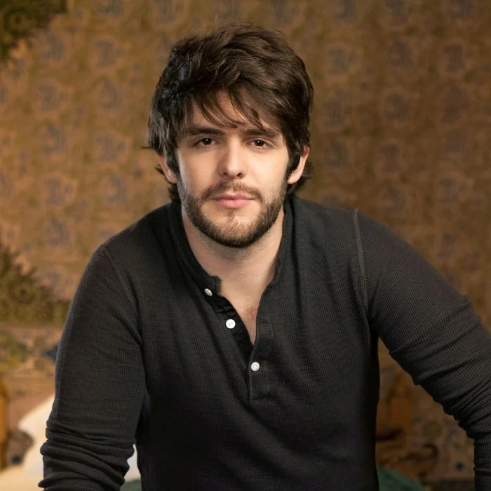THOMAS RHETT : LA NOUVELLE VOIX DE LA COUNTRY POP AMÉRICAINE