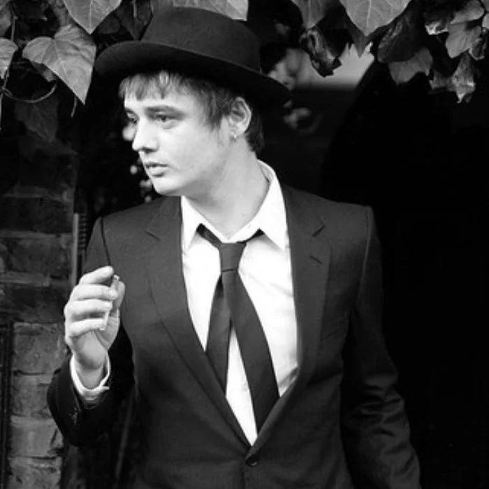 PETER DOHERTY : BIOGRAPHIE DU POETE ROCK BRITANNIQUE
