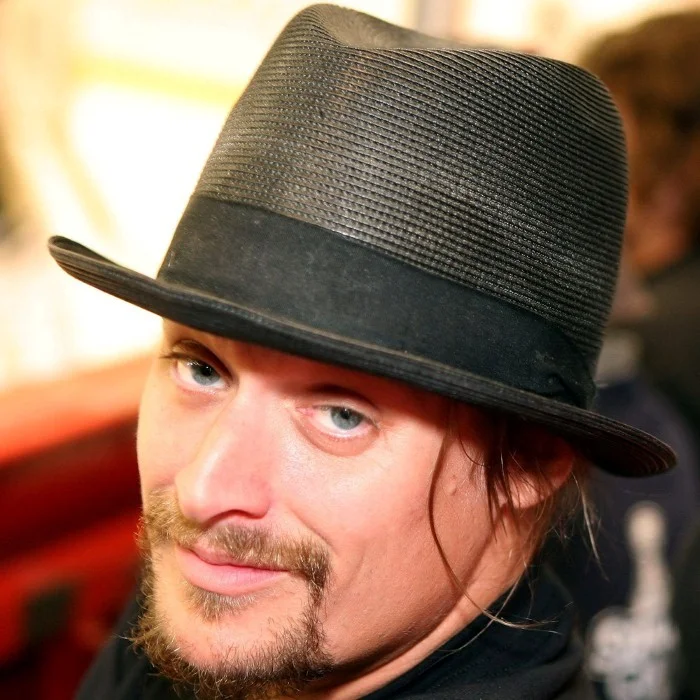 KID ROCK : LE ROCKER AUX RACINES AMÉRICAINES