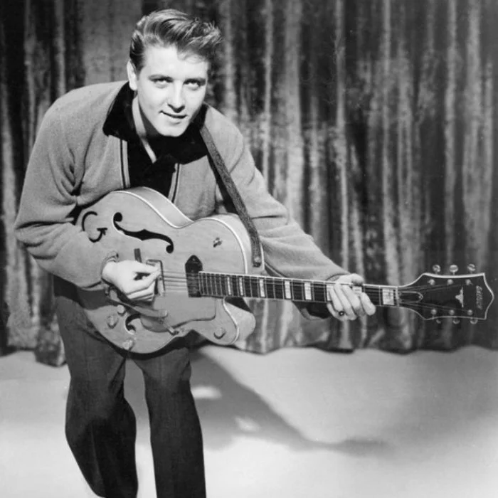 EDDIE COCHRAN : LE ROCKABILLY ÉTERNEL, UNE LÉGENDE FUGACE