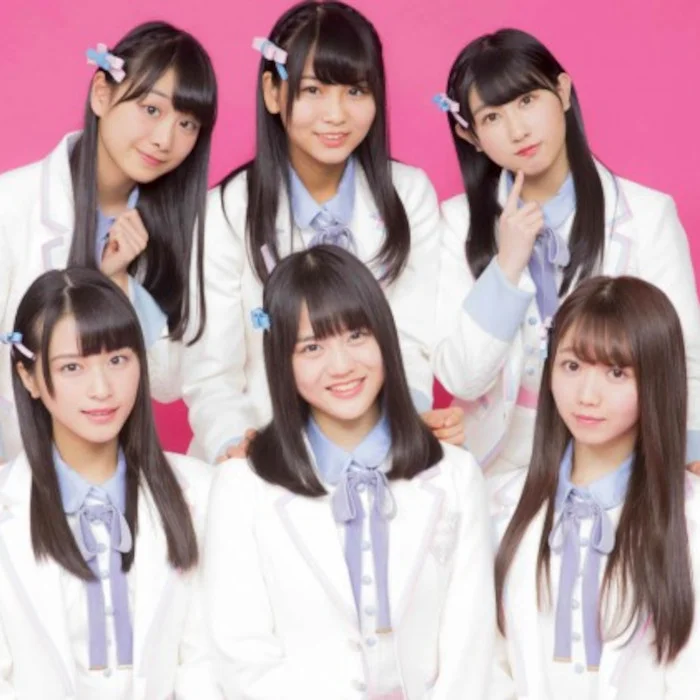 =LOVE : BIOGRAPHIE DU GROUPE IDOL JAPONAIS