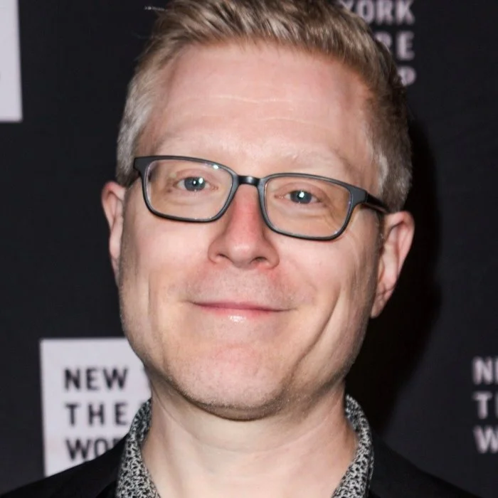 ANTHONY RAPP : ACTEUR ET CHANTEUR AMÉRICAIN