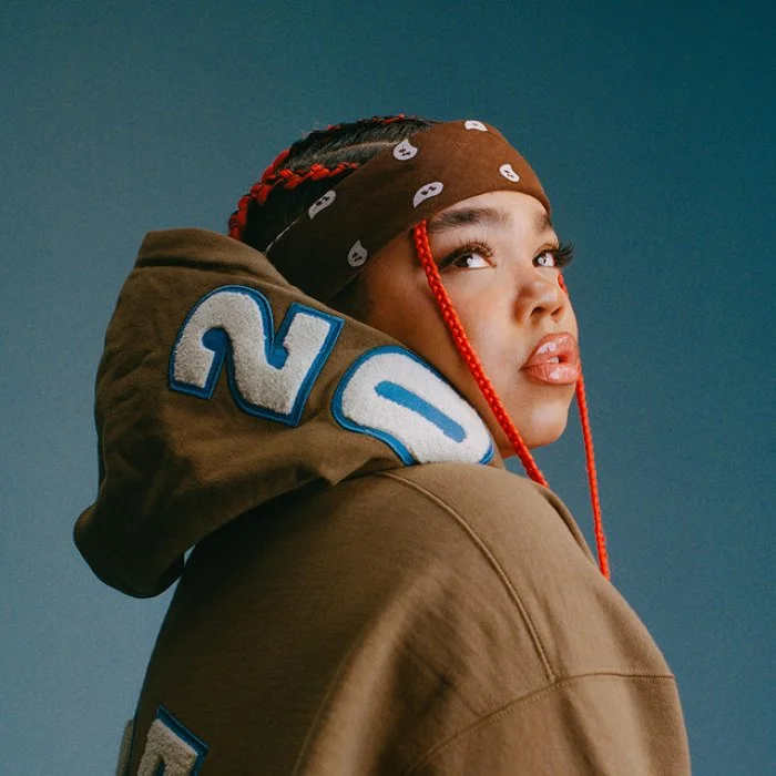 ZOÉ WEES : LA VOIX ÉMOUVANTE DE LA POP CONTEMPORAINE ALLEMANDE