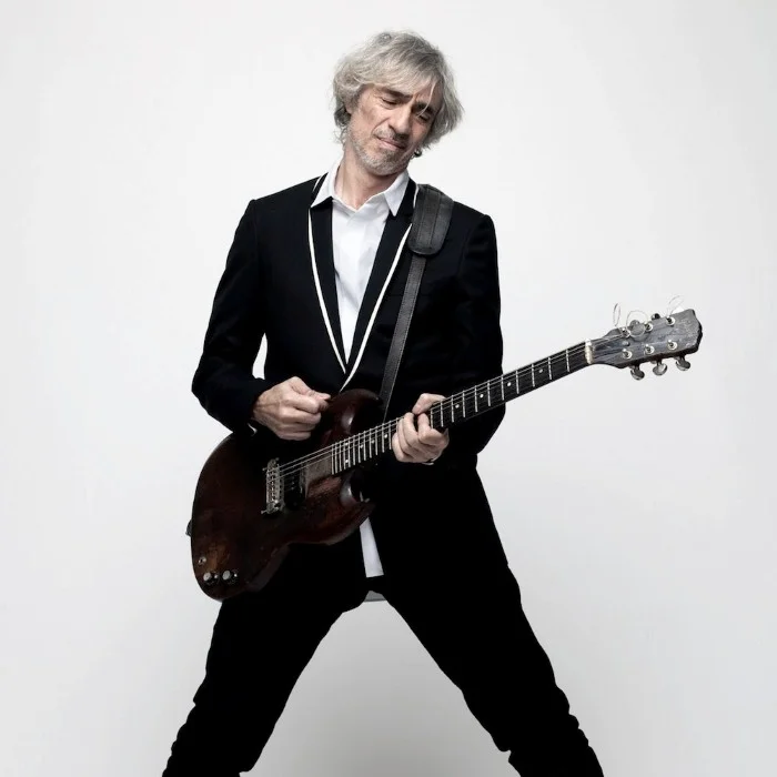 LOUIS BERTIGNAC : DU CŒUR AU ROCK, UNE LÉGENDE FRANÇAISE