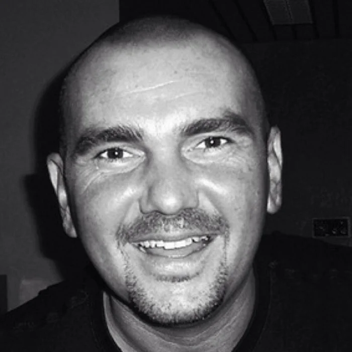 YVES DERUYTER : PIONNIER BELGE DE LA HARD TRANCE