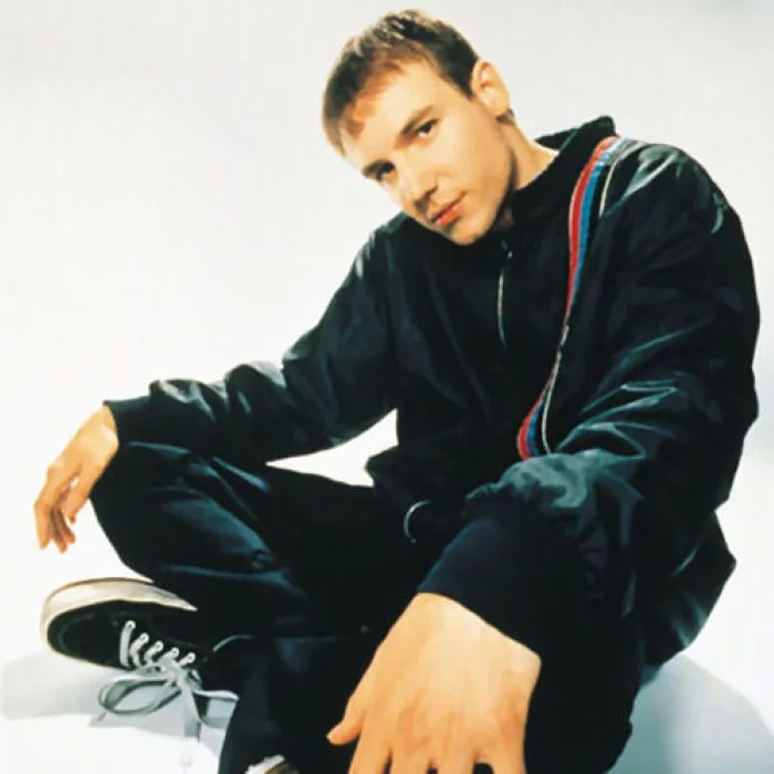 NEW RADICALS : LE GROUPE POP ROCK QUI A BRILLÉ UN INSTANT