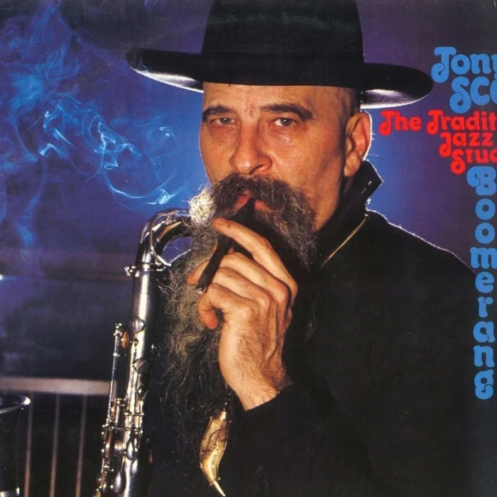 TONY SCOTT : CLARINETTISTE DE JAZZ BOP ET ARRANGEUR