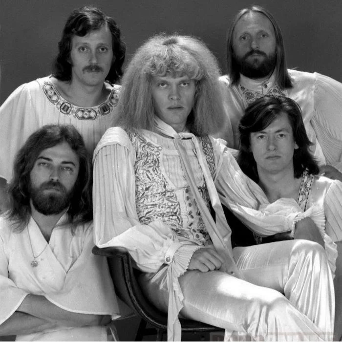 OMEGA : LÉGENDE DU ROCK PROGRESSIF HONGROIS