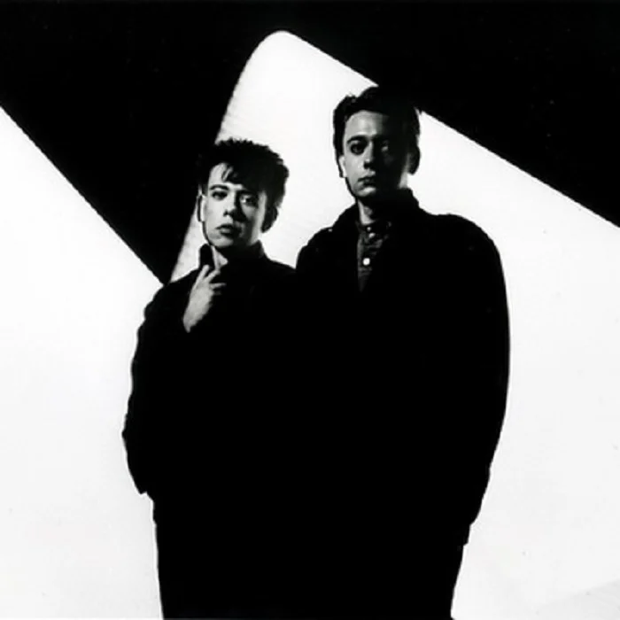 TRISOMIE 21 : PIONNIERS DE LA COLDWAVE FRANÇAISE