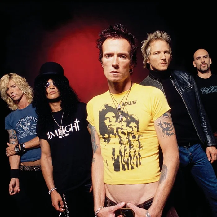VELVET REVOLVER : LE SUPERGROUPE DU HARD ROCK AMÉRICAIN