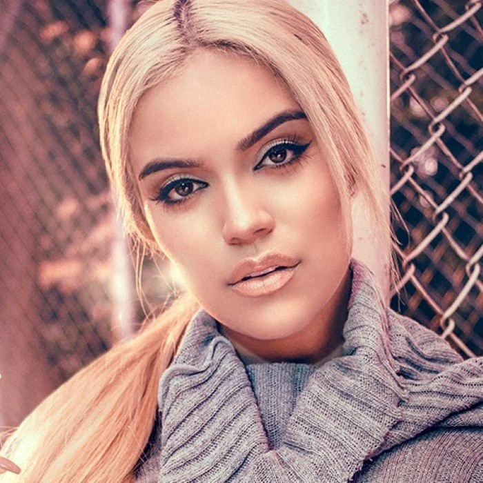 KAROL G : LA REINE DU REGGAETON COLOMBIEN