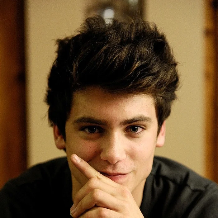 BASTIAN BAKER : LA FULGURANCE D'UN TROUBADOUR SUISSE