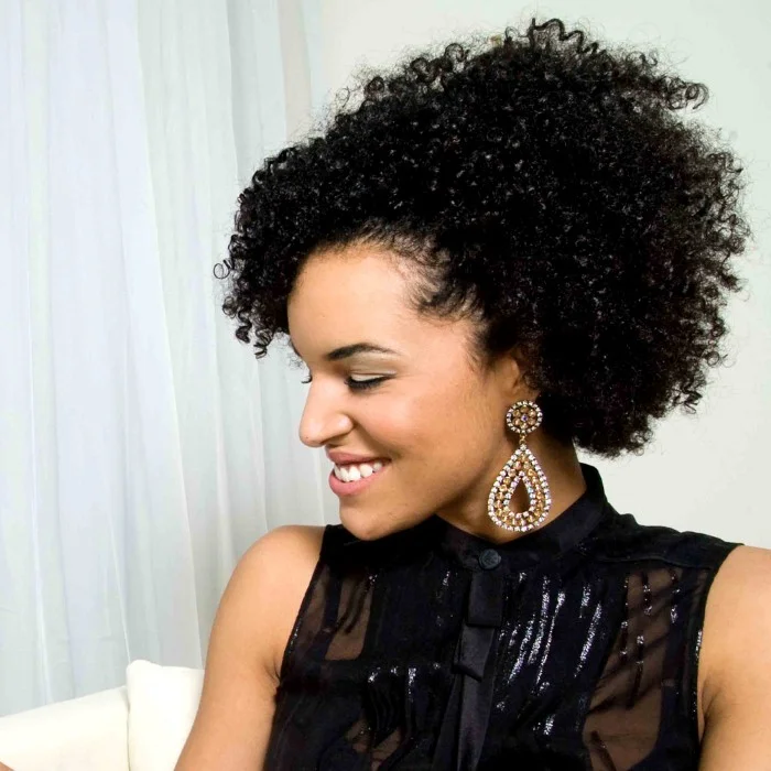 LAURA IZIBOR : LA VOIX SOUL IRLANDAISE QUI A CONQUIS LE MONDE