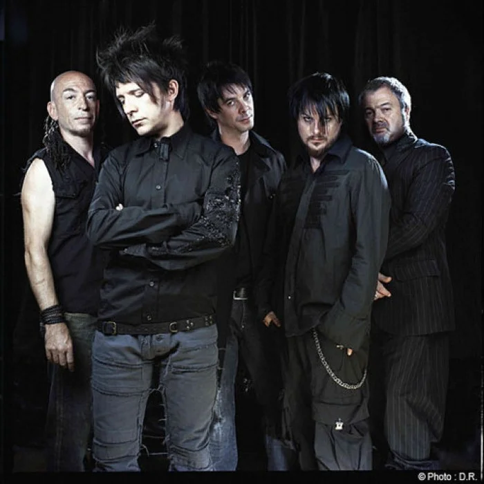 INDOCHINE : LÉGENDE DE LA NEW WAVE FRANÇAISE