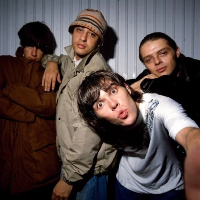 THE STONE ROSES : LA REVOLUTION DU ROCK ALTERNATIF BRITANNIQUE