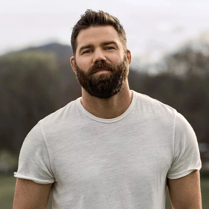 JORDAN DAVIS : LA VOIX DE LA COUNTRY MODERNE
