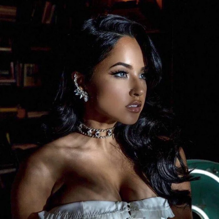 BECKY G : LA REINE DU LATIN POP AMÉRICAINE