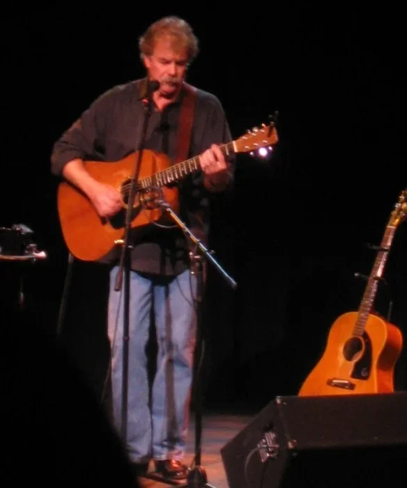 TOM RUSH : LE FOLK AMÉRICAIN AU CŒUR PUR