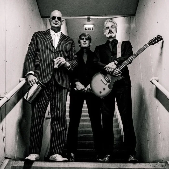 TRIGGERFINGER : LE POWER TRIO BELGE QUI A ENFLAMMÉ LE ROCK ALTERNATIF