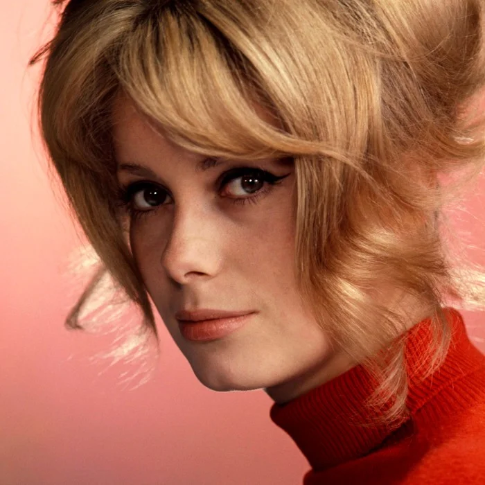 CATHERINE DENEUVE : ICÔNE DU CINÉMA FRANÇAIS ET DE LA CHANSON