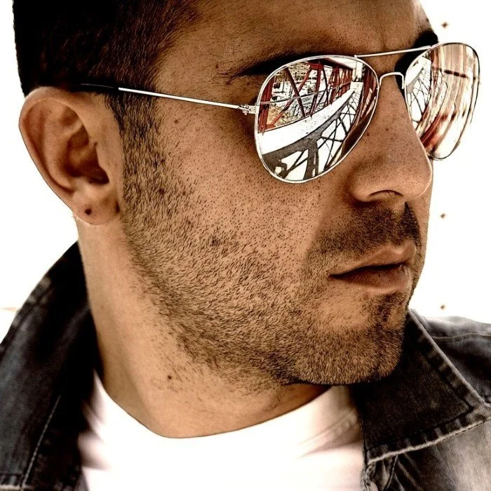 JAVI MULA : LE PARCOURS D'UN ARTISTE SOLO