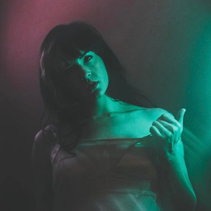 JESSIE FRYE : LA REINE DE LA SYNTHWAVE AMÉRICAINE