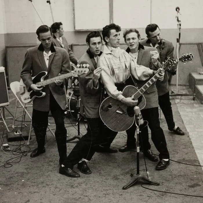 GENE VINCENT & HIS BLUE CAPS : LE ROCKABILLY LÉGENDAIRE