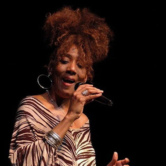 JONIECE JAMISON : LA VOIX PUISSANTE DE BALTIMORE